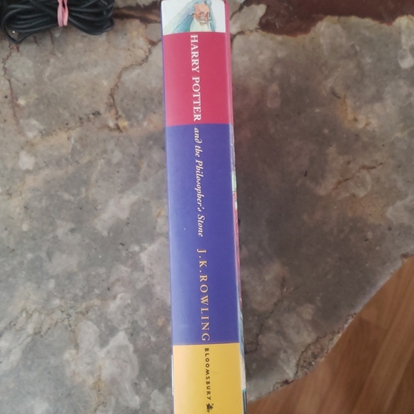 1ST EDITION LARGE PRINT HARRY POTTER AND THE PHILO - Picture 2 of 5